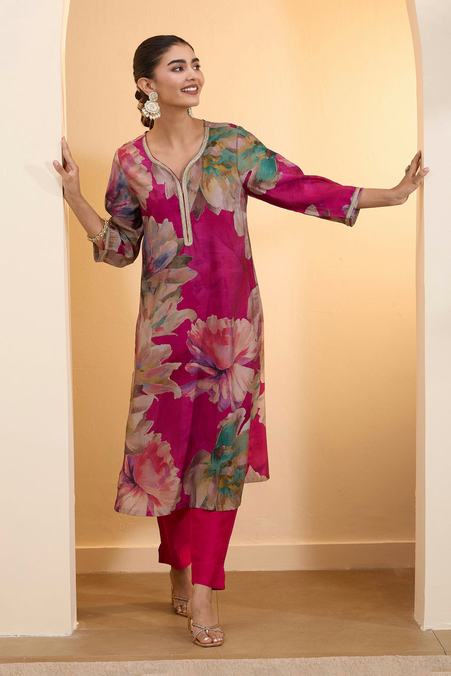 Berry Pink Poly Viscose Floral Straight Kurta