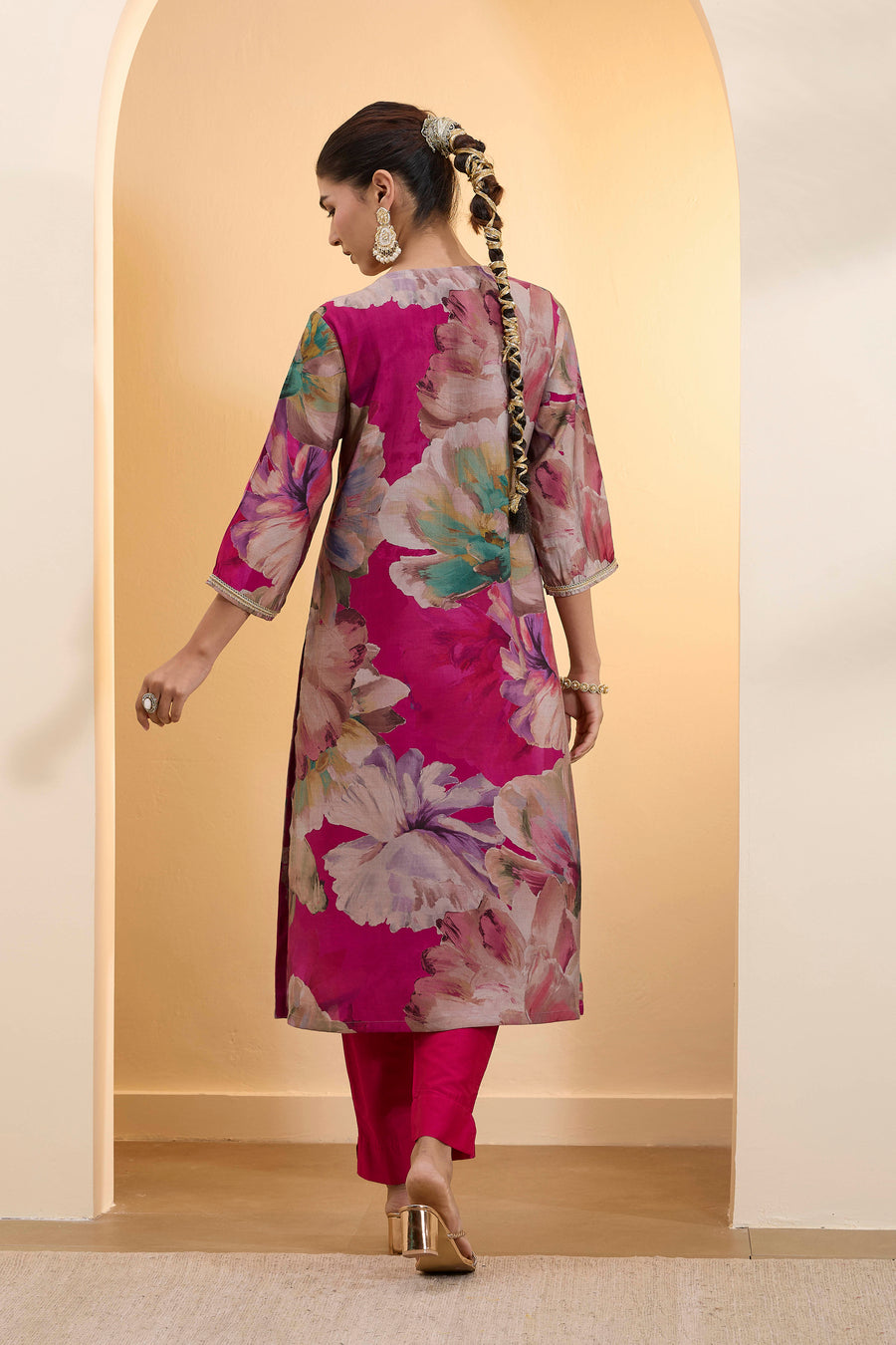 Berry Pink Poly Viscose Floral Straight Kurta