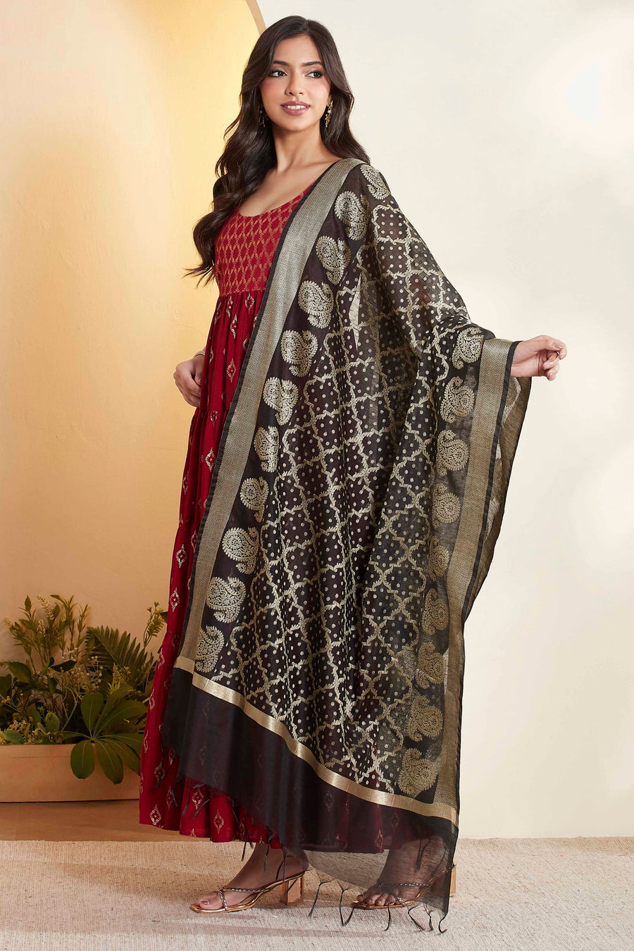 Black Dupatta
