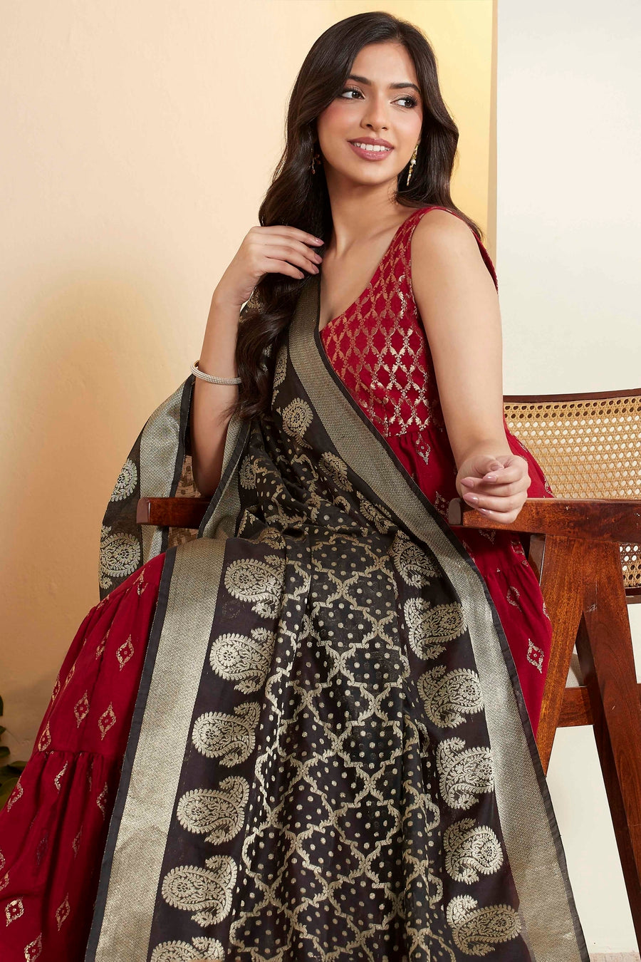 Black Dupatta