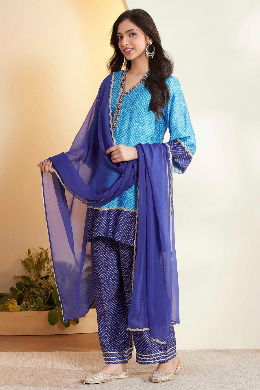 Blue Chevron Printed Kurta Set