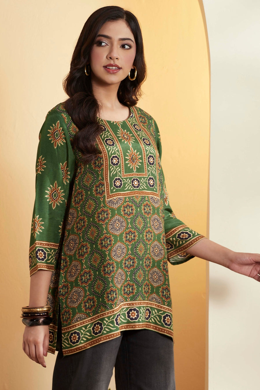 KURTA