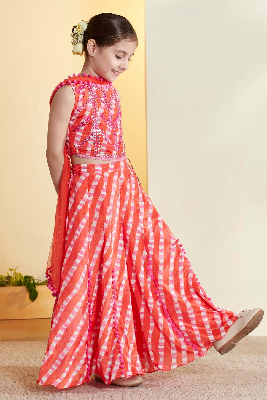 Girls Pink & Orange Leheriya Lehenga Choli Set – view 4