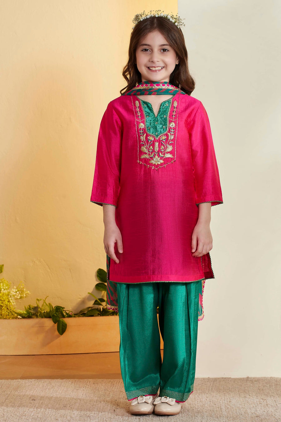 Girls Pink & Emerald Green Embroidered Kurta Set