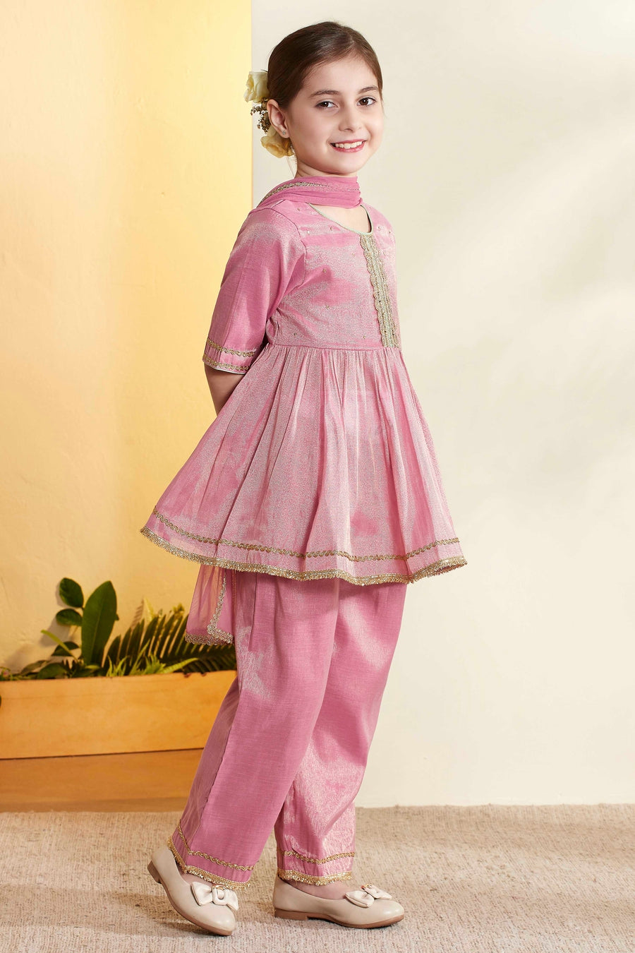 Girls Pink Shimmer Peplum Kurti, Palazzo & Dupatta Set – view 4