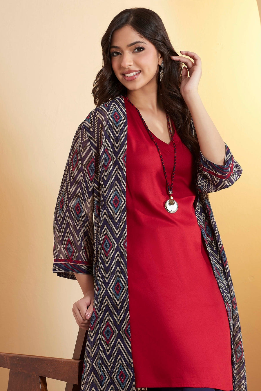 Blue & Red Straight Fusion Set With Necklace