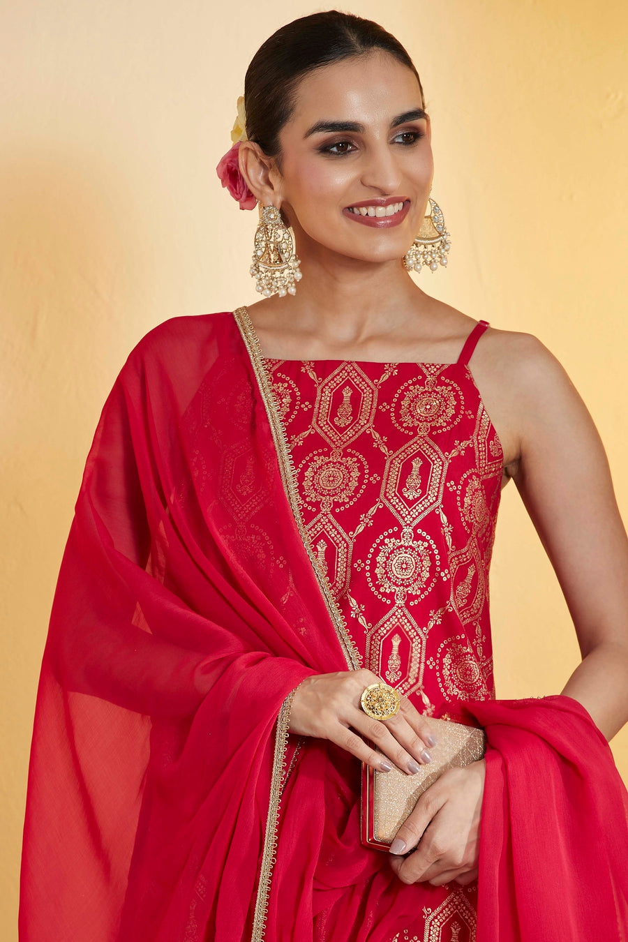 Red & Gold Embellished Kurta Set – view 3